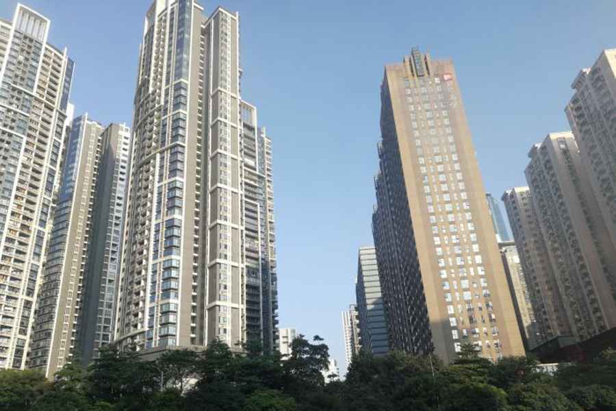 廣州邦華名悅大廈  班力仕智慧地坪地面 找平中的戰(zhàn)斗機(jī)